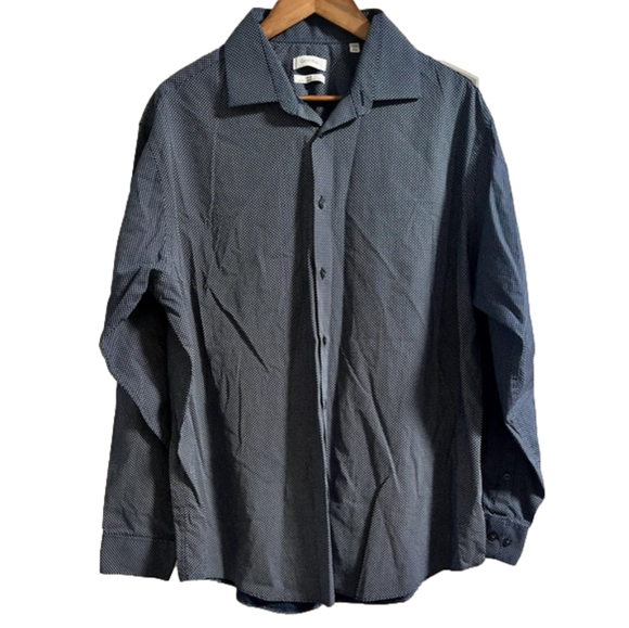 Calvin Klein Performance Other - Men’s Calvin Klein Dress Shirt Size 17 1/2 34-35
